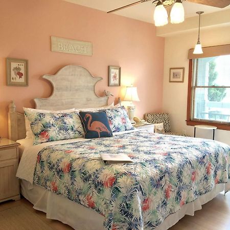 Sand Castle Bed And Breakfast Barnegat Light Exterior photo